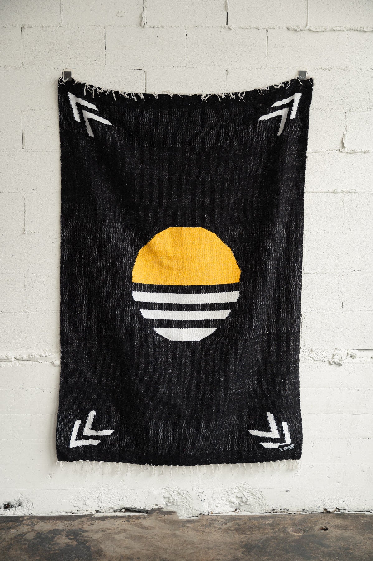 Black solar blanket